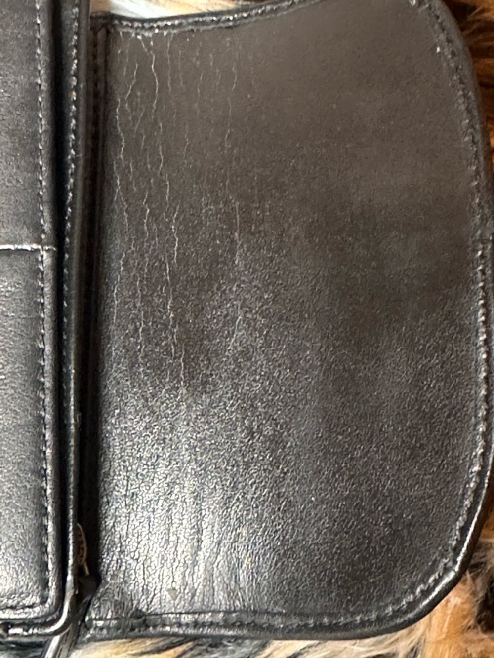 Coach Soho trifold wallet in black leather - Picture 5 of 9